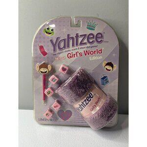 2008 YAHTZEE It's A Girl's World Edition from Limited Too BRAND NEW SEALED